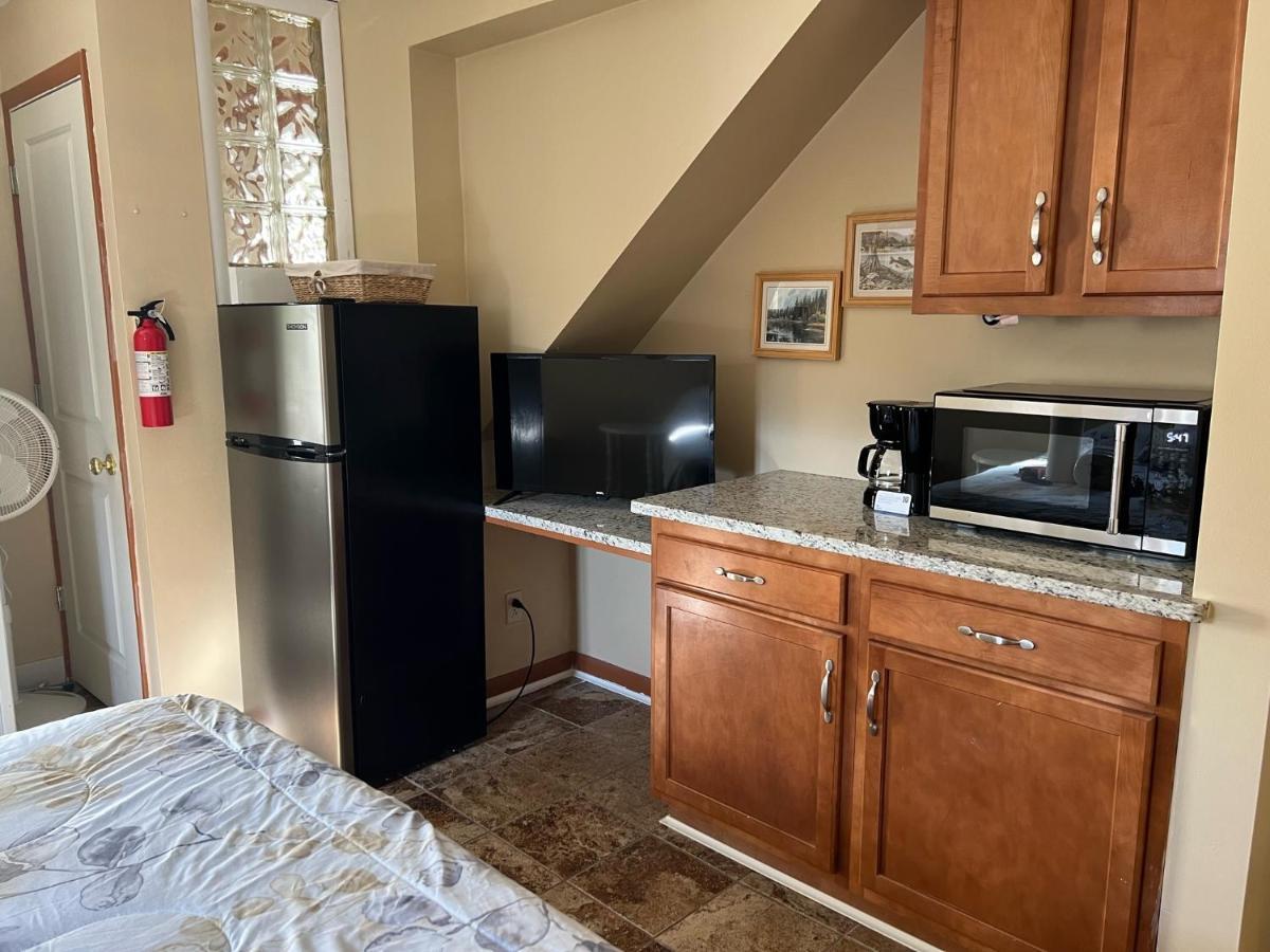 Stay In Ohiopyle In The Middle Of Town By The Gap Trail Exterior foto